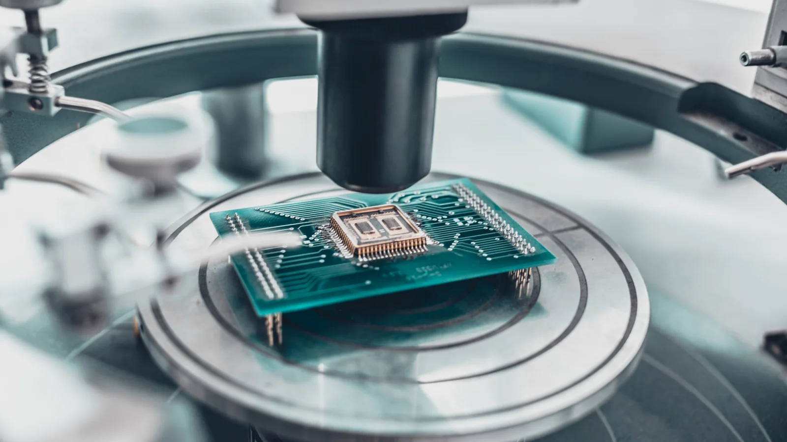 Tower Semiconductor (TSEM) CEO sells $45.6 million in stock after a fivefold rally. But there's a catch.
